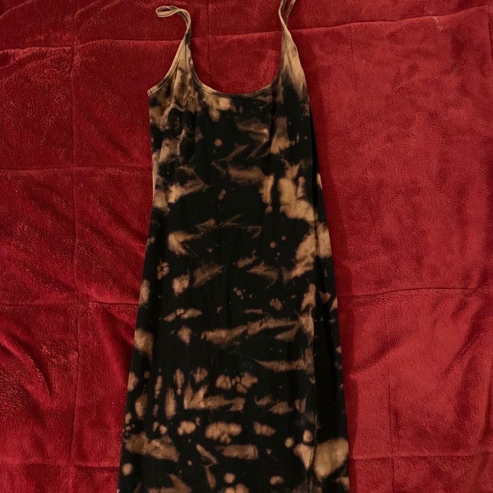 Dress - Picture 3 of 5
